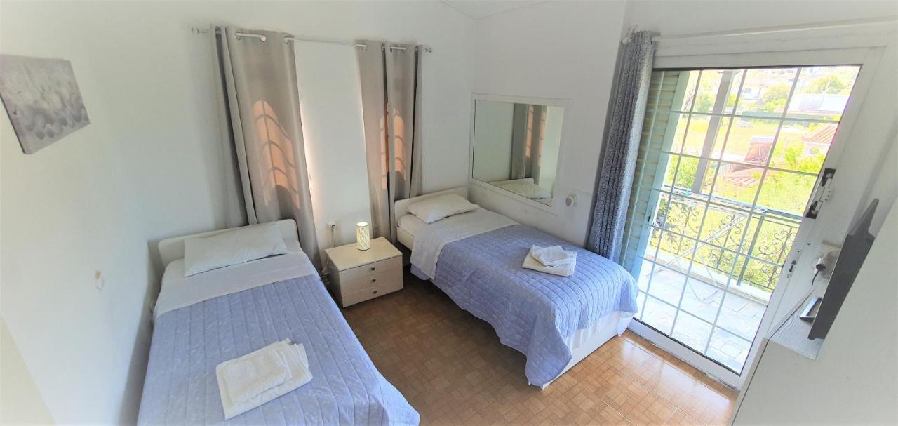 Vacation And Relaxation Home Oropos Nea Palatia Exterior foto
